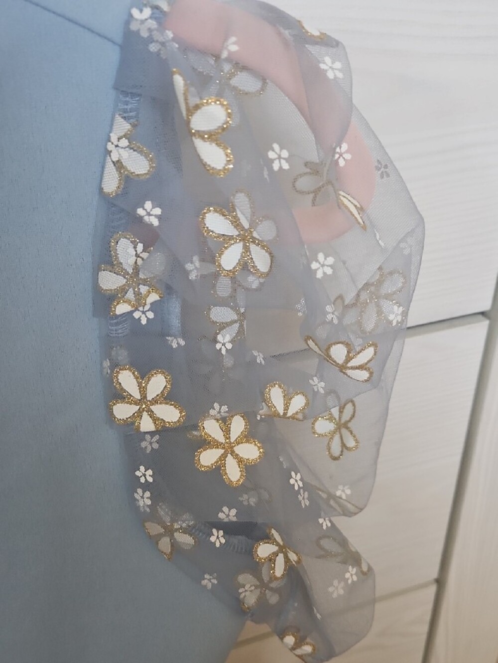 SHEIN Light Blue Crewneck Top - Picture 5 of 5